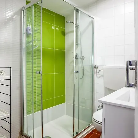 Cozy 3 Bedroom In Lively Bairro Alto * Lisbon